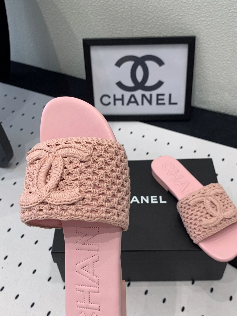 Cozy Chxnxl Slippers 119979