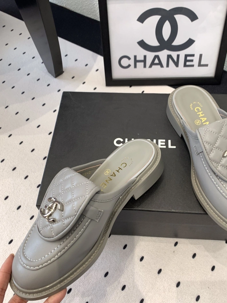 Chxnxl Slippers Sophisticated 119972