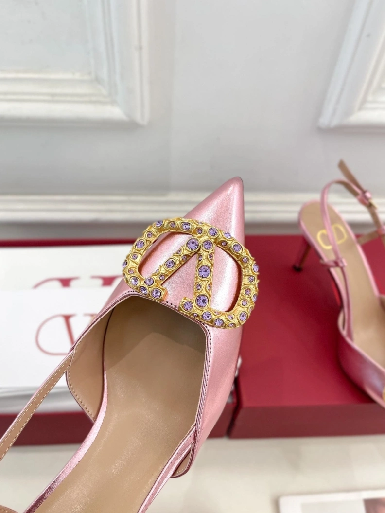 Trendy Vxlxntino Sandals 229727
