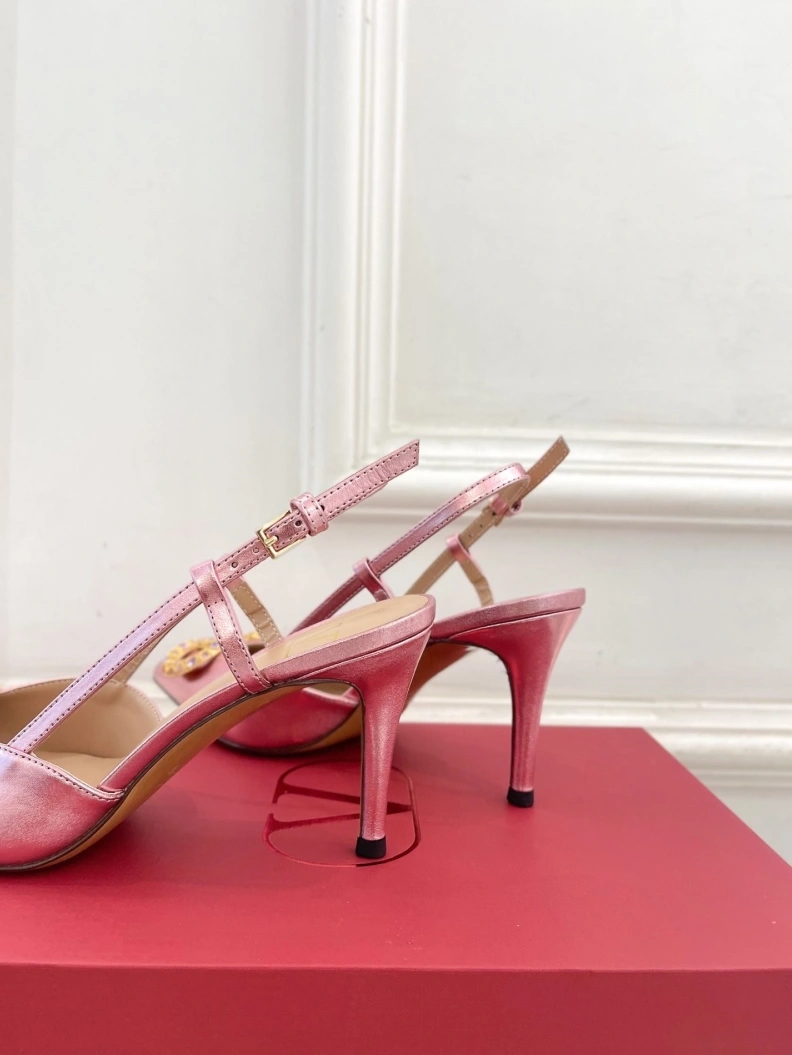 Trendy Vxlxntino Sandals 229727