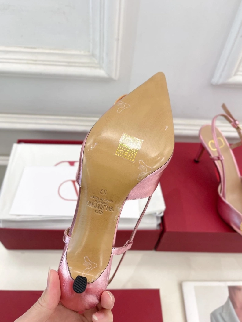 Trendy Vxlxntino Sandals 229727