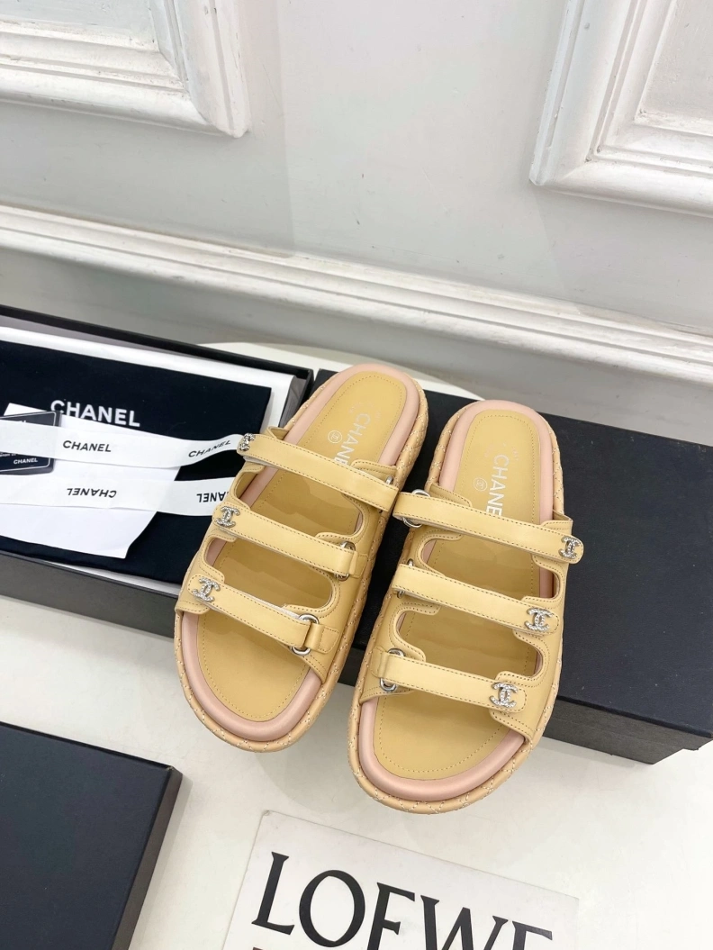 Comfortable Chxnxl Sandals 120563