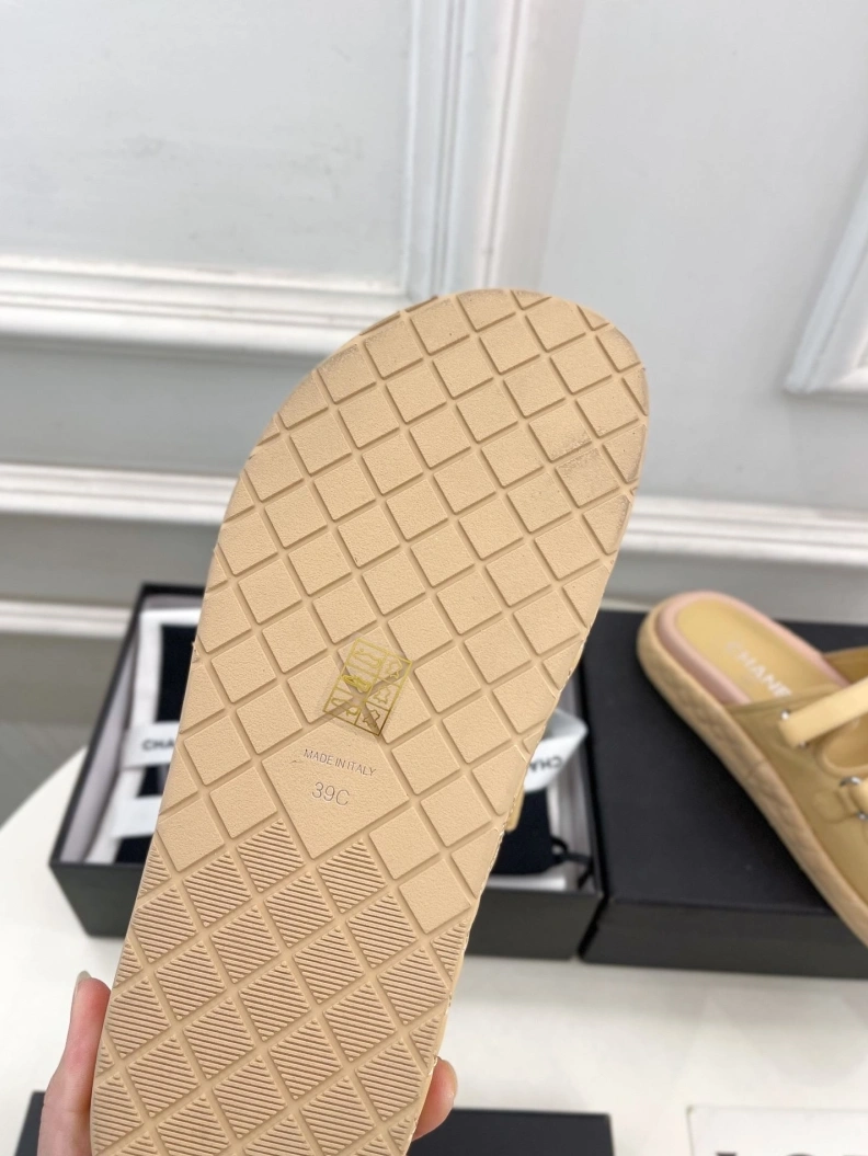 Comfortable Chxnxl Sandals 120563