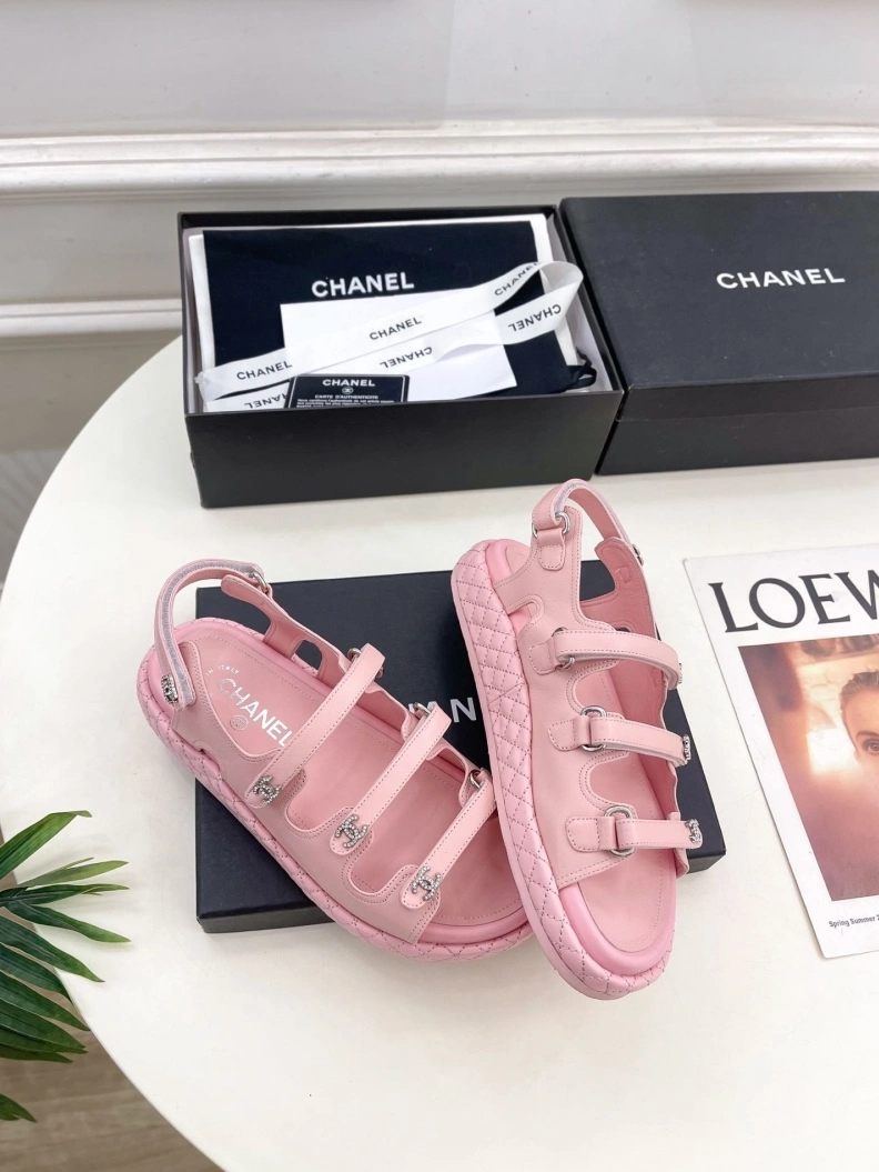 NewStyle Chxnxl Sandals 120568