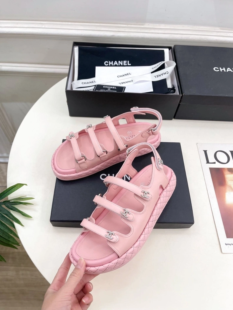 NewStyle Chxnxl Sandals 120568