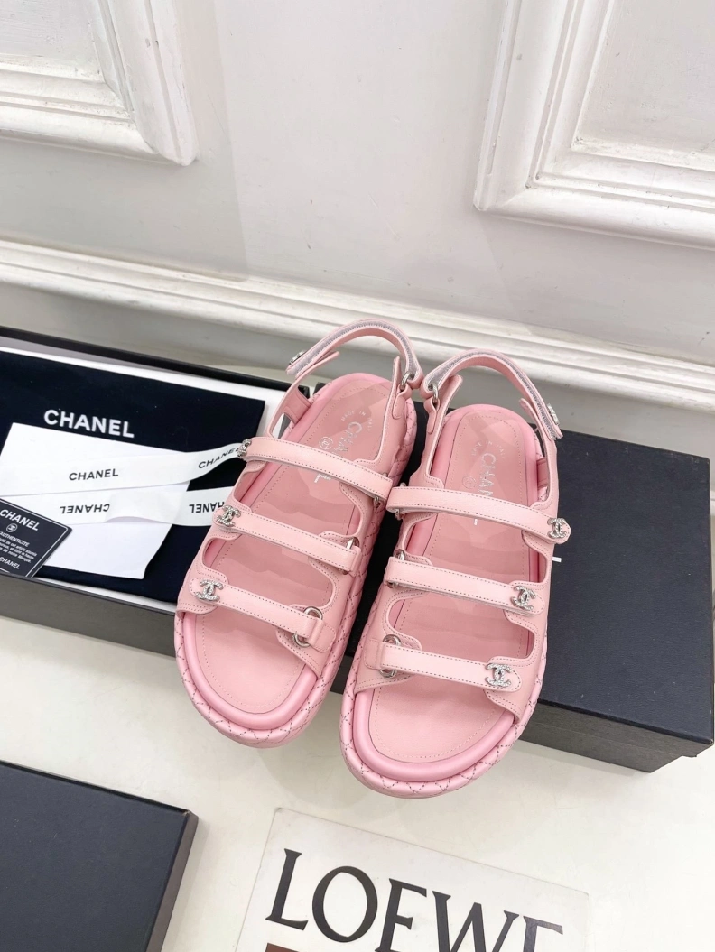 NewStyle Chxnxl Sandals 120568