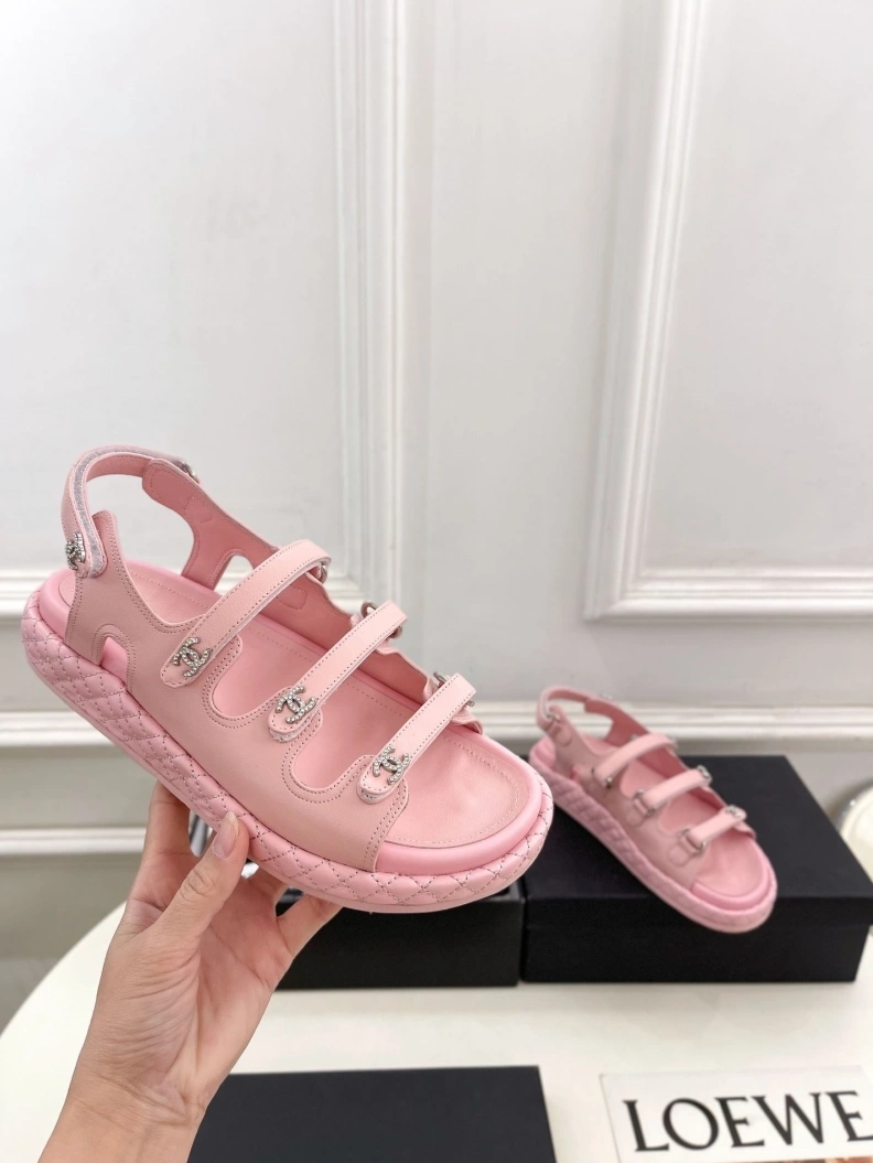NewStyle Chxnxl Sandals 120568