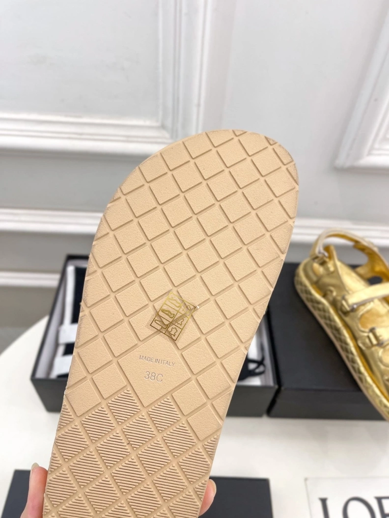 Classic Chxnxl Sandals 120561