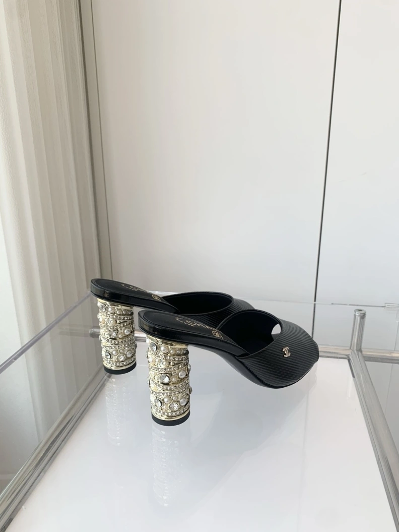 Chxnxl Sandals AllSeason 120574