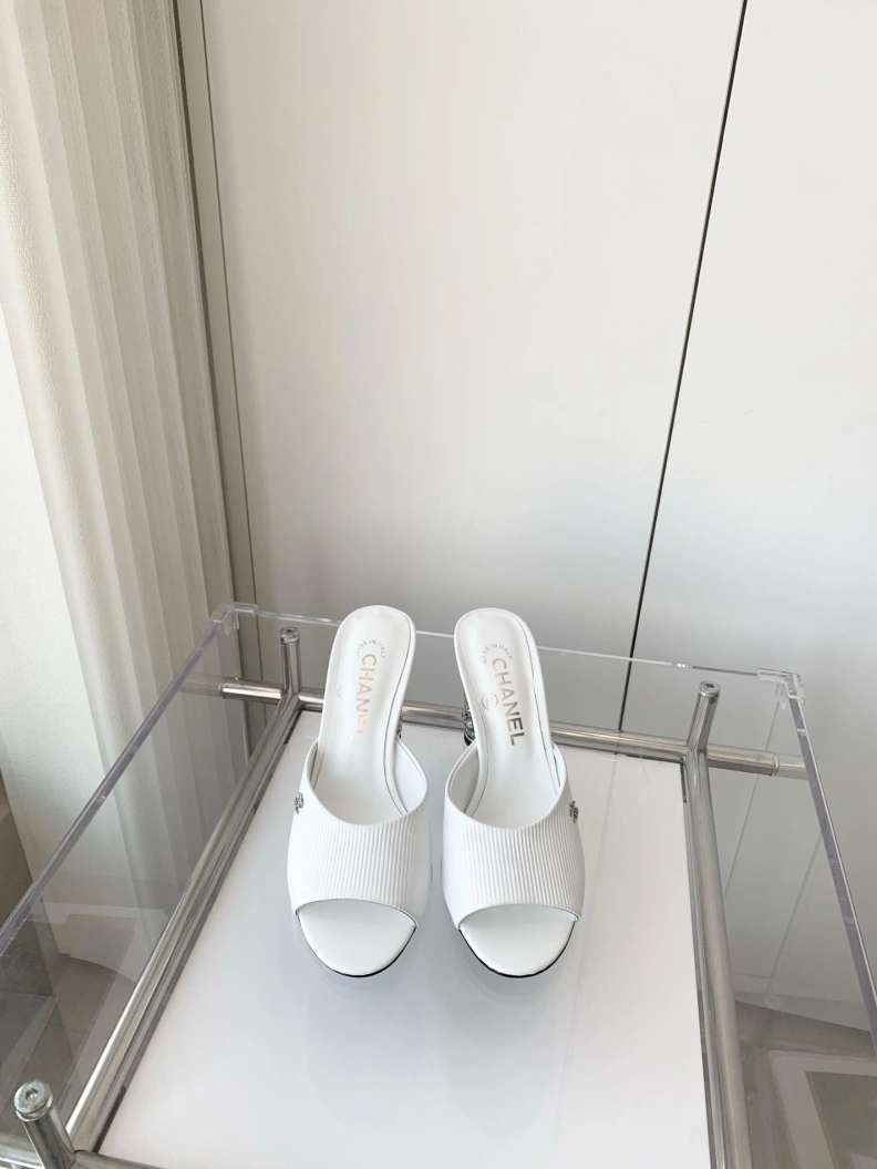Chxnxl Sandals UrbanStyle 120562
