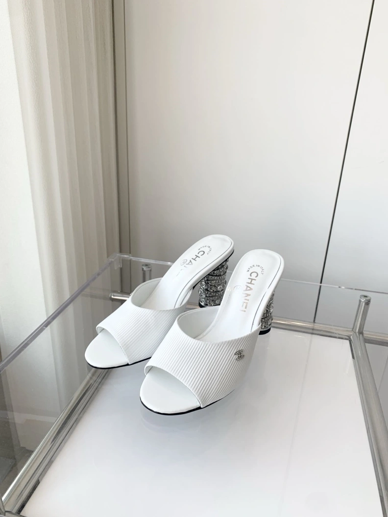 Chxnxl Sandals UrbanStyle 120562