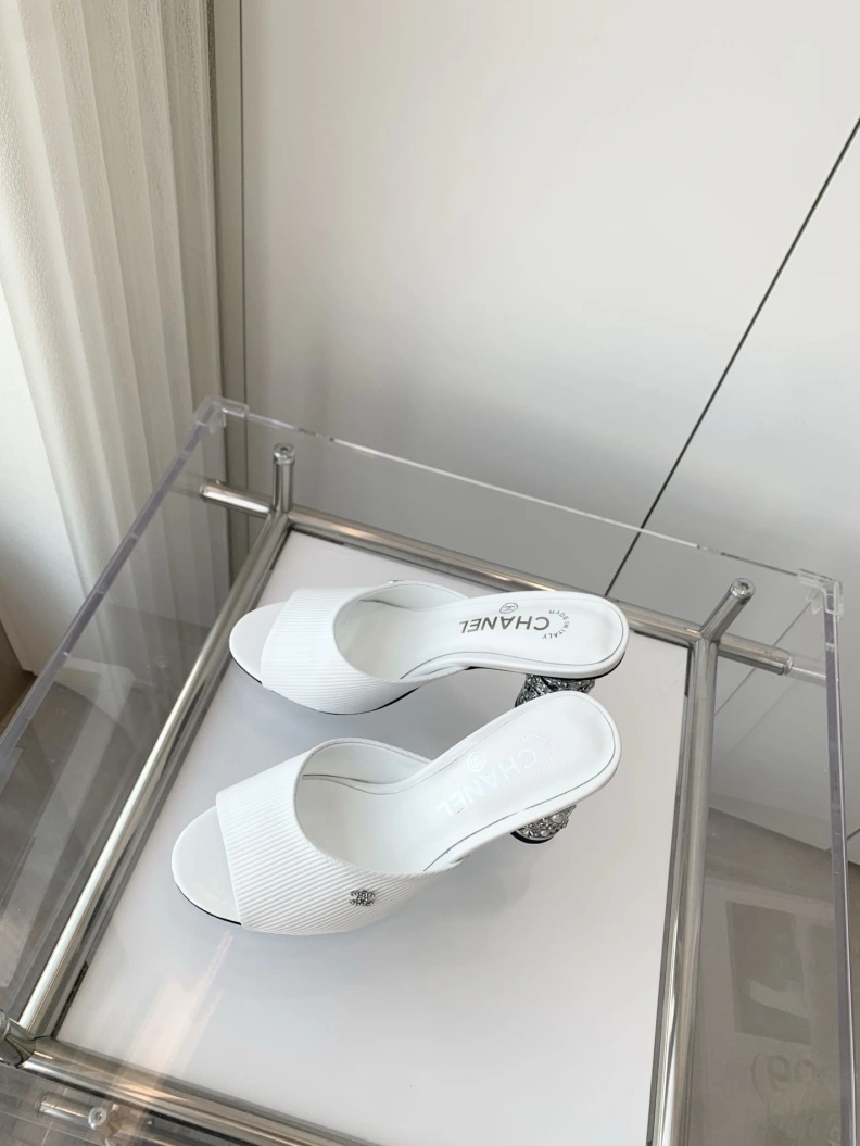 Chxnxl Sandals UrbanStyle 120562