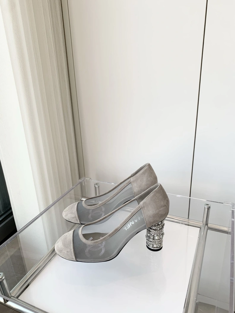 EyeCatching Chxnxl High Heels 120790