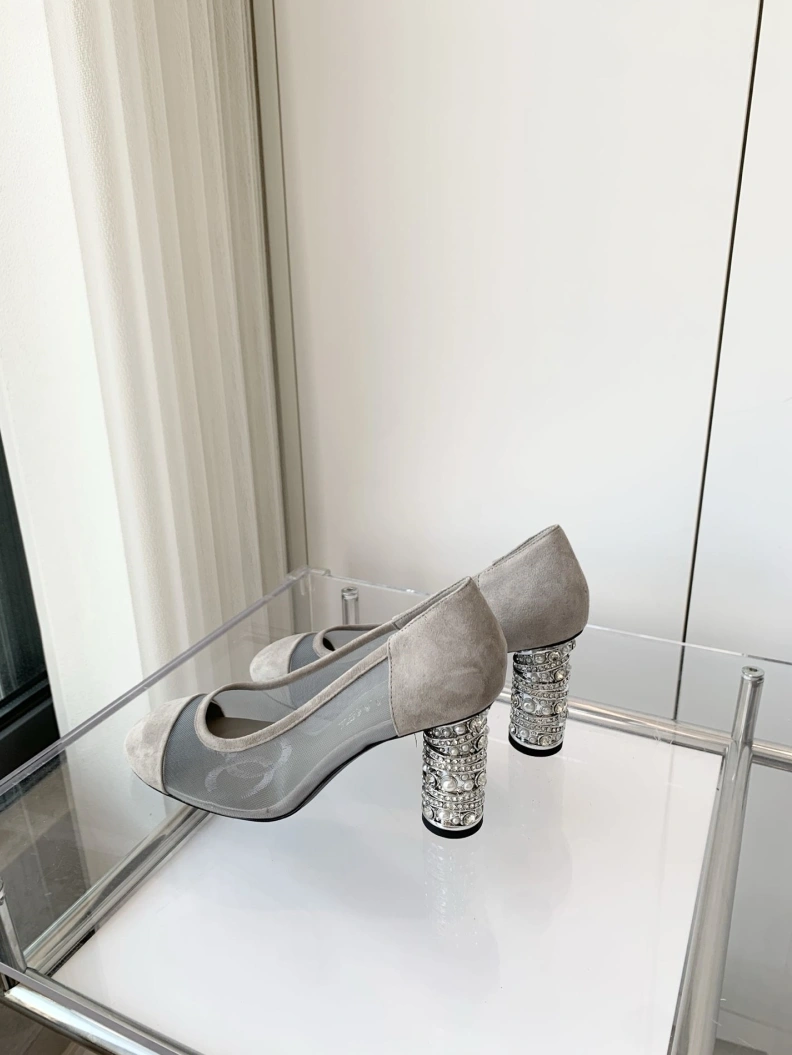 EyeCatching Chxnxl High Heels 120790