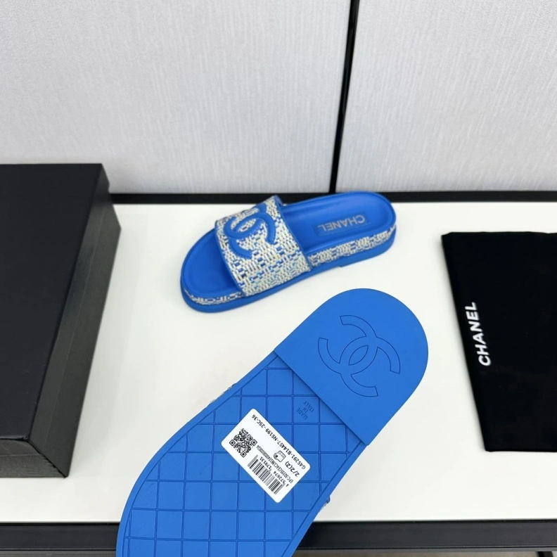 Chxnxl Slippers Bold 119957