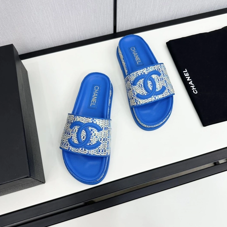 Chxnxl Slippers Bold 119957