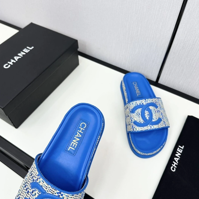 Chxnxl Slippers Bold 119957
