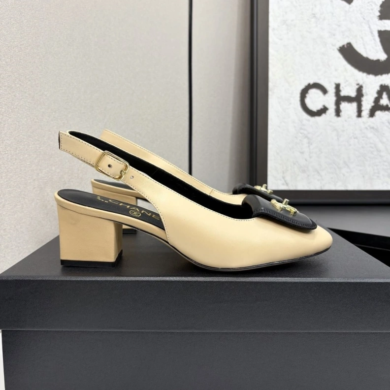 Practical Chxnxl Sandals 120548