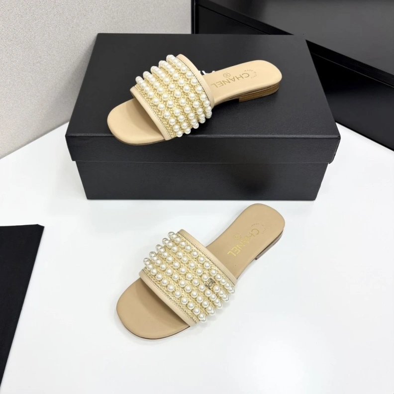SportInspired Chxnxl Slippers 119945