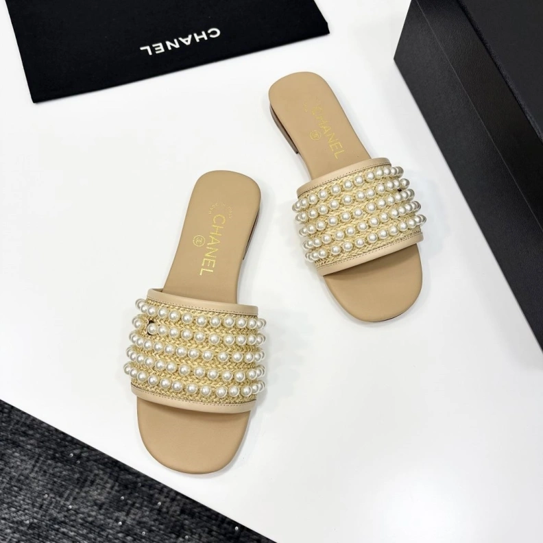 SportInspired Chxnxl Slippers 119945