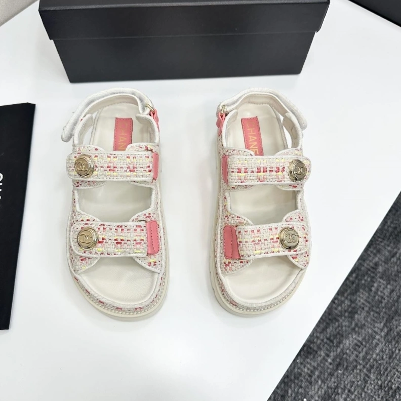Sleek Chxnxl Sandals 120519