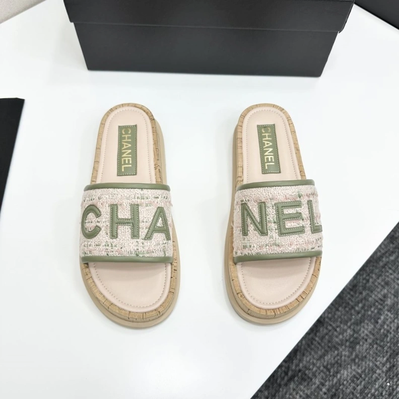 Compact Chxnxl Slippers 119942