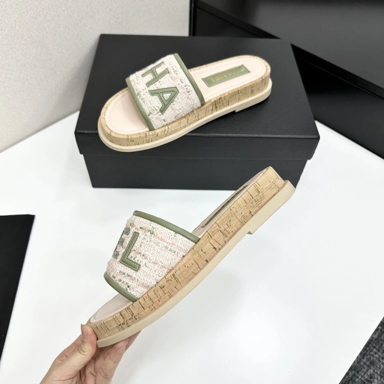 Compact Chxnxl Slippers 119942