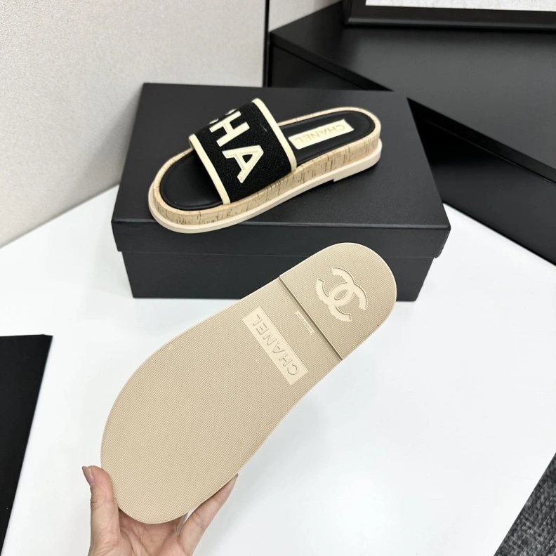 Chxnxl Slippers GoAnywhere 119939