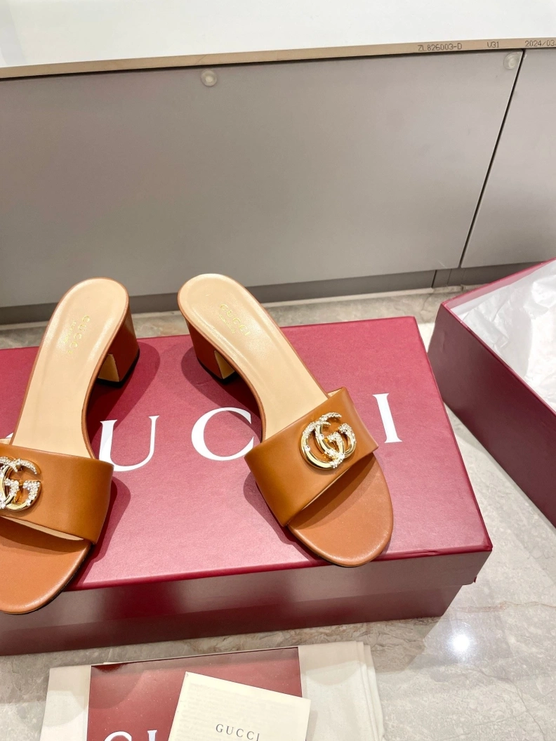 Gxccx Sandals Compact 157549