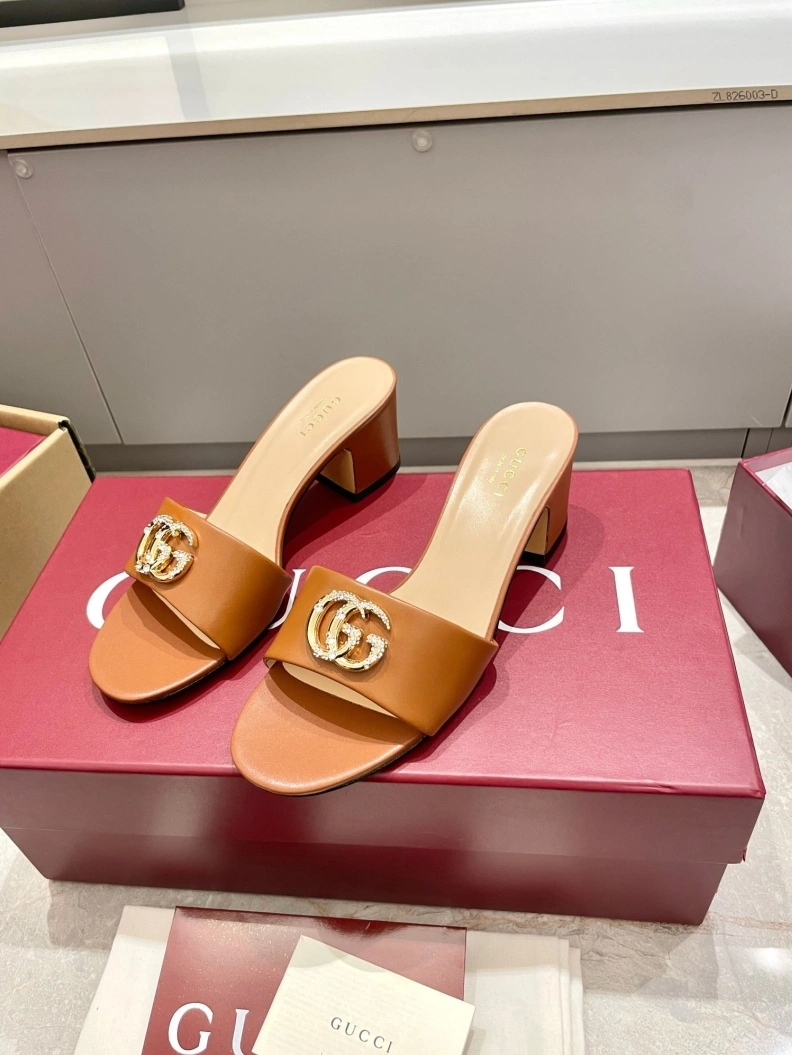 Gxccx Sandals Compact 157549
