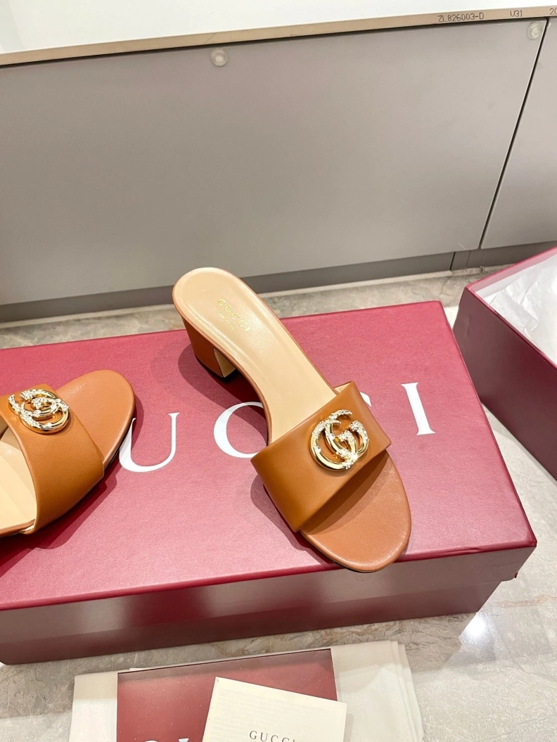Gxccx Sandals Compact 157549