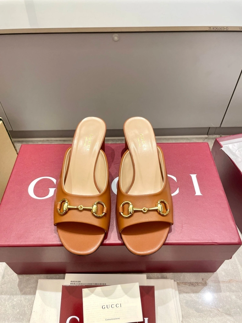 Gxccx Sandals WellDesigned 157543