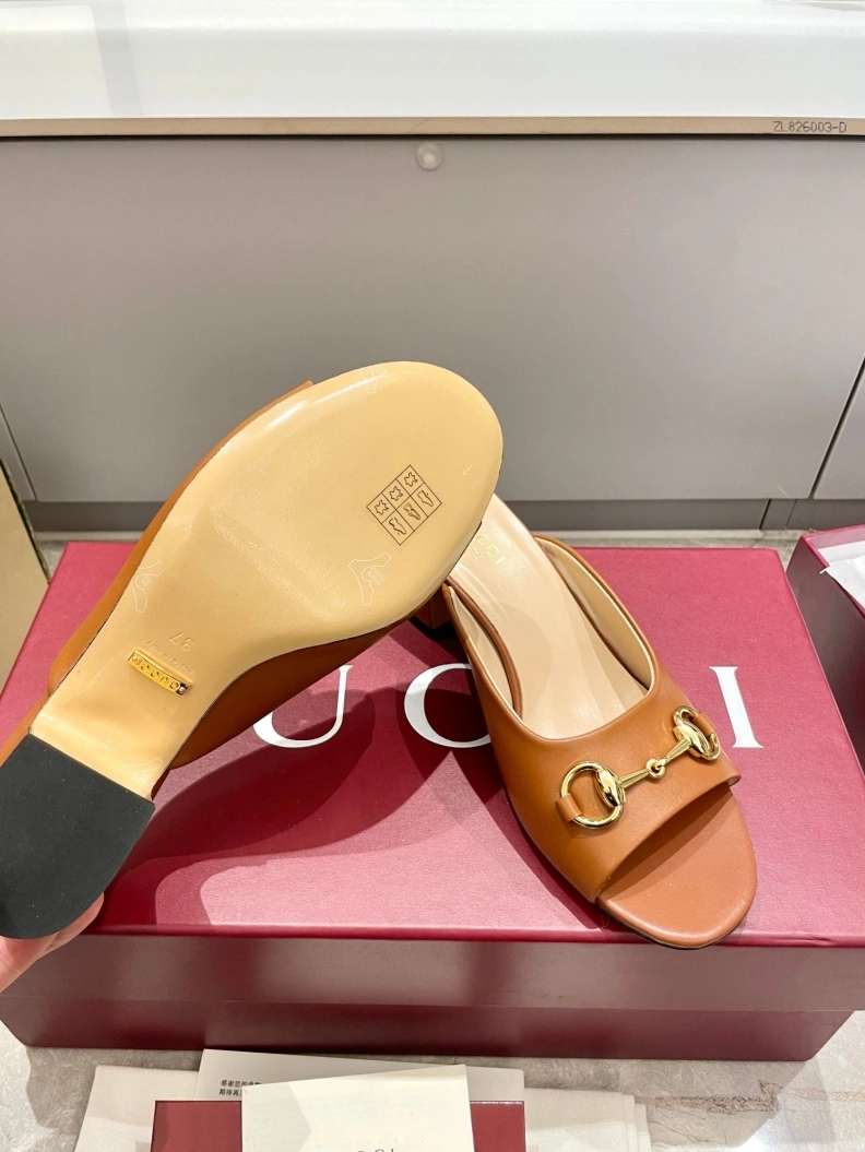 Gxccx Sandals WellDesigned 157543