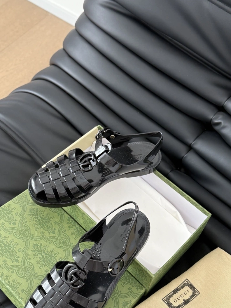 Gxccx Sandals Sleek 157534