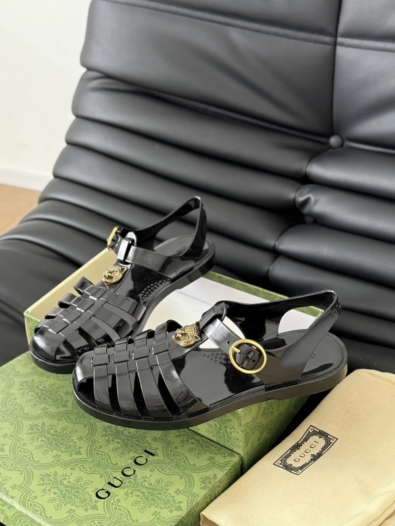 Comfortable Gxccx Sandals 157539