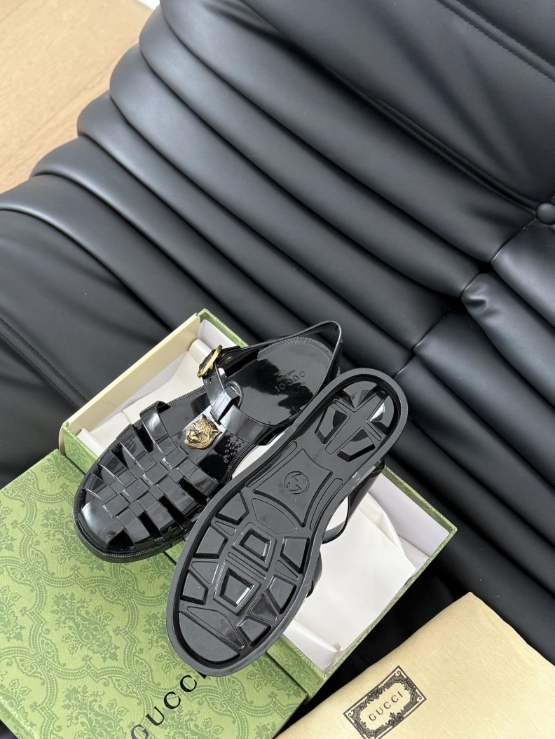 Comfortable Gxccx Sandals 157539