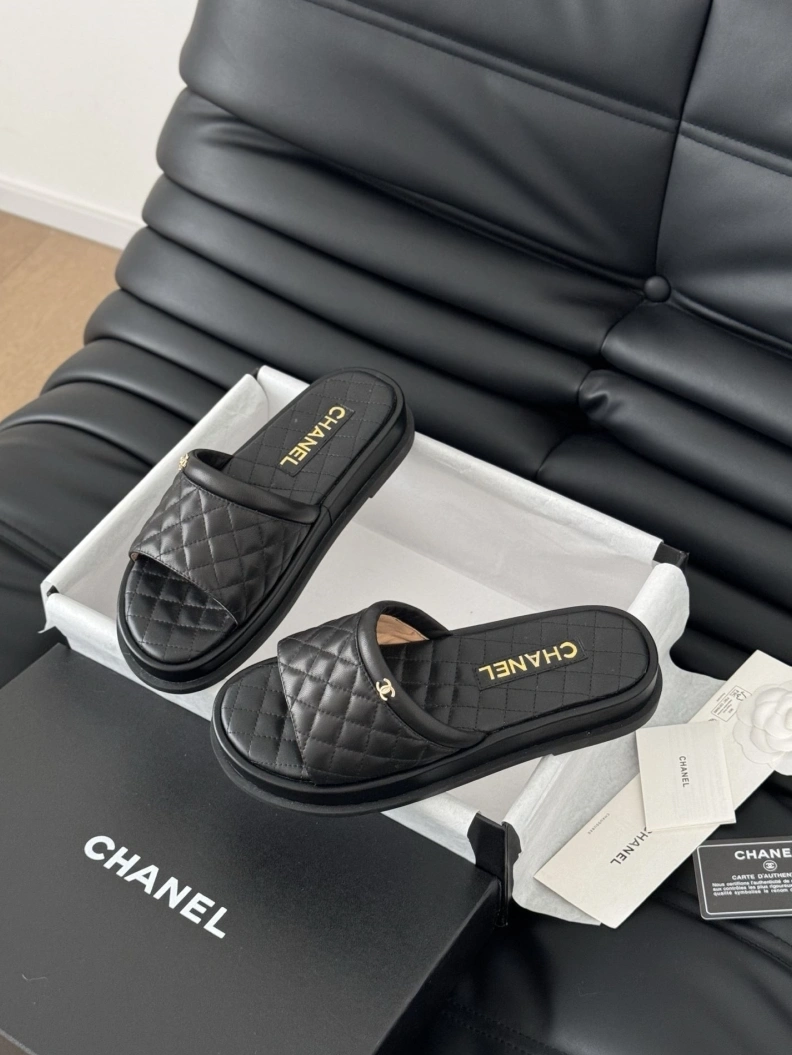 Chxnxl Slippers Unique 119929