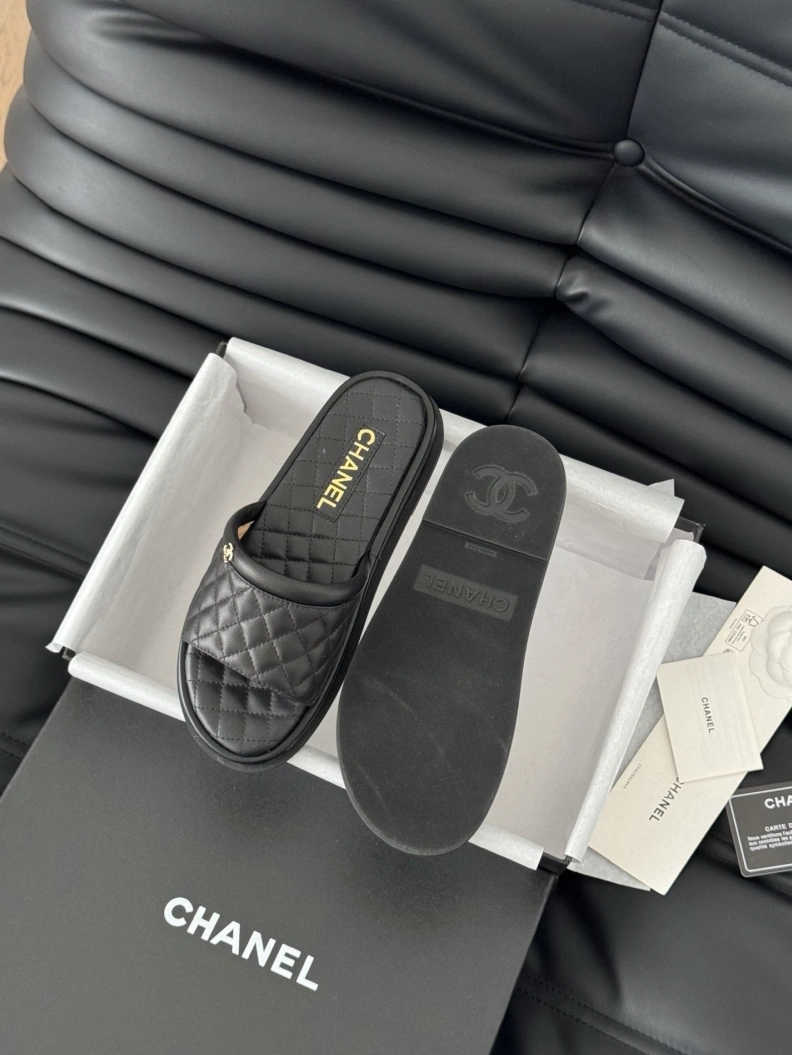 Chxnxl Slippers Unique 119929