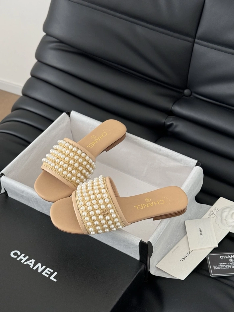 Chxnxl Slippers Refined 119930