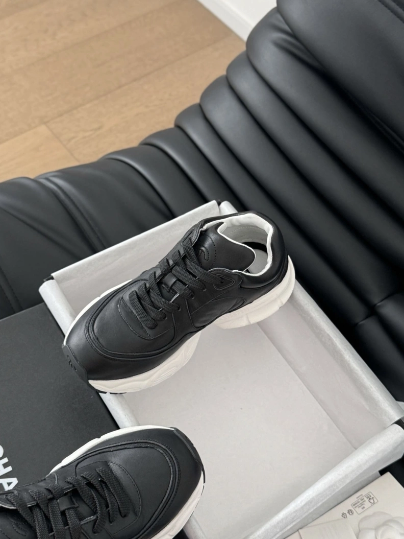 Timeless Chxnxl Casual Shoes 121373