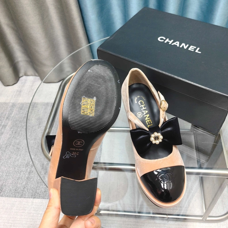 Trendsetting Chxnxl High Heels 120786