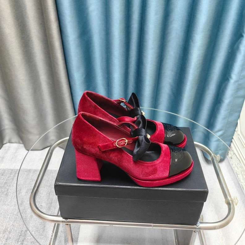 Minimalist Chxnxl High Heels 120783
