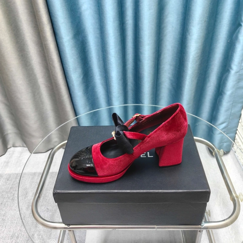 Minimalist Chxnxl High Heels 120783