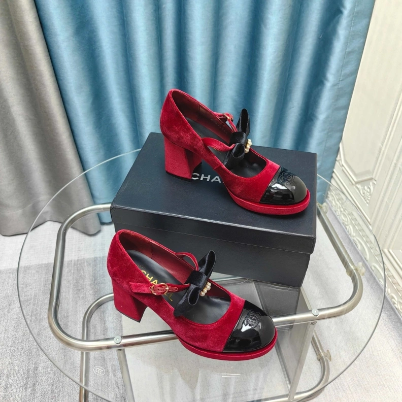 Minimalist Chxnxl High Heels 120783