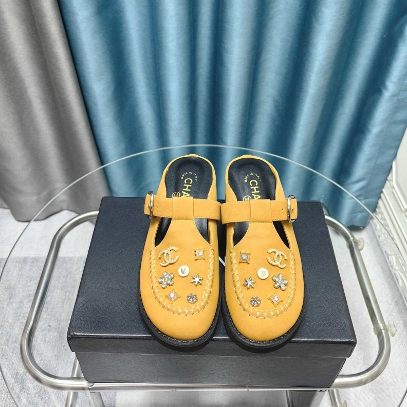 Refined Chxnxl Sandals 120536
