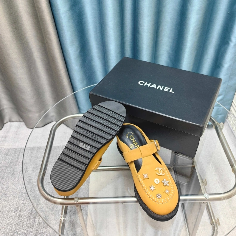 Refined Chxnxl Sandals 120536