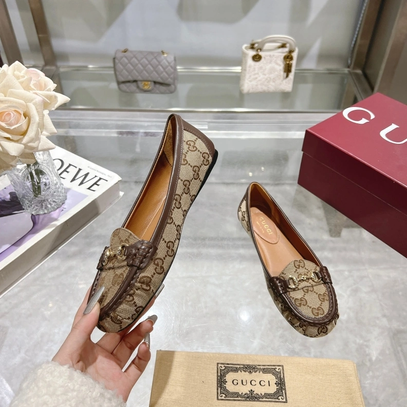 Gxccx Flat Shoes Unique 157682