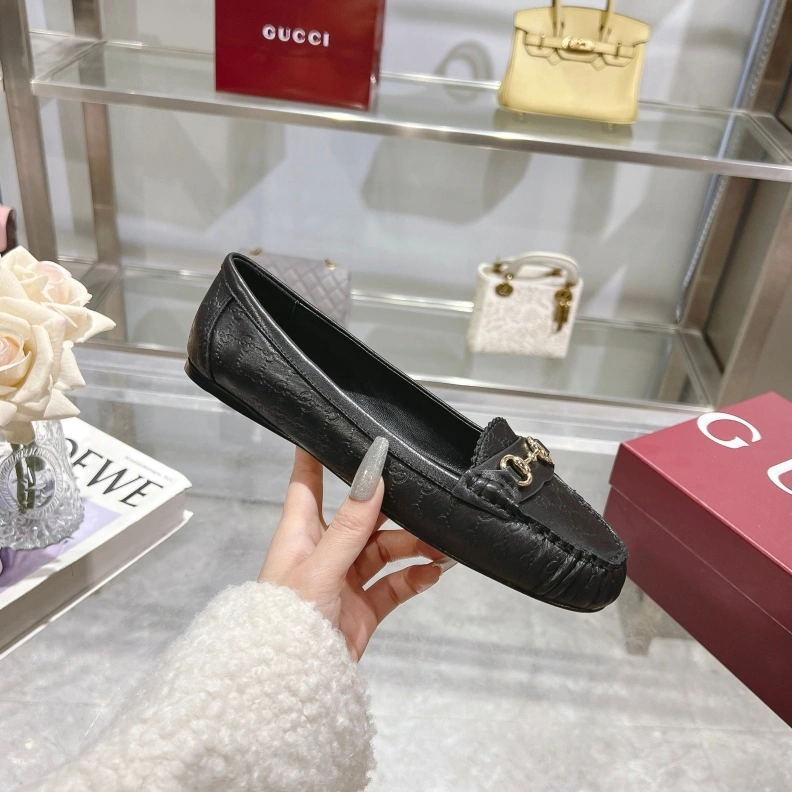 Unique Gxccx Flat Shoes 157687
