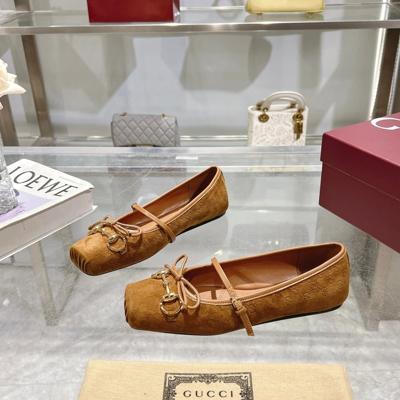 Bright Gxccx Flat Shoes 157667