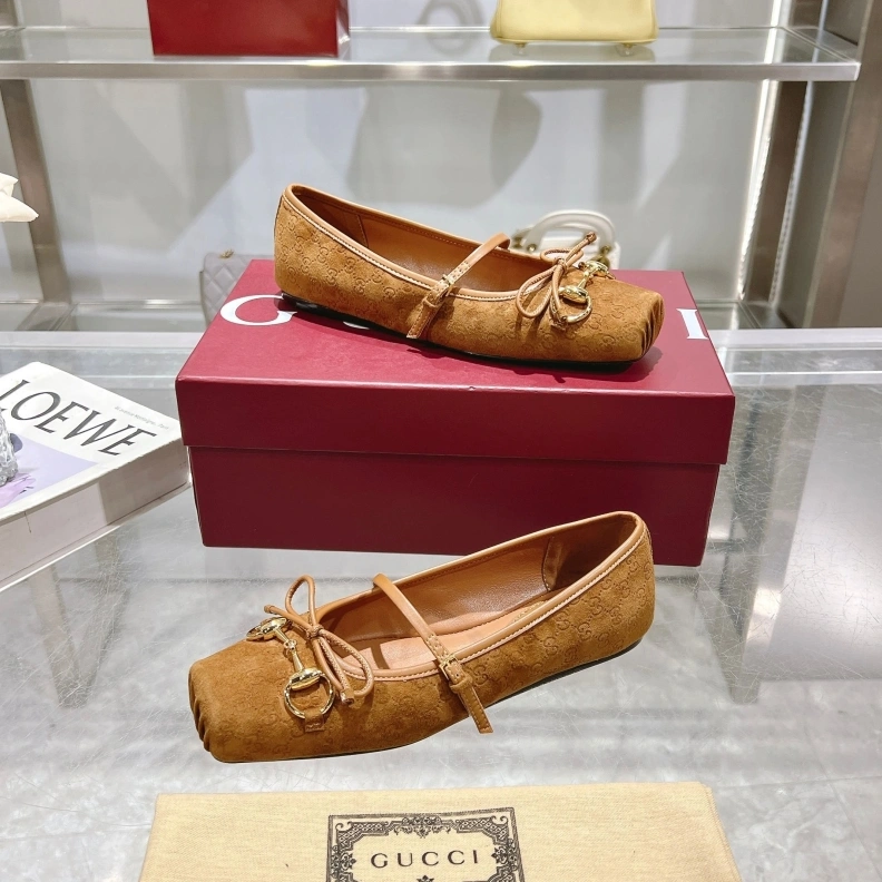 Bright Gxccx Flat Shoes 157667